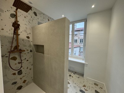 APPARTEMENT T6 A VENDRE - ST ETIENNE CENTRE VILLE - 155 m2 - 199 000 €