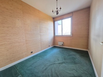 APPARTEMENT T6 A VENDRE - ST ETIENNE FAURIEL - 125.44 m2 - 145 000 €