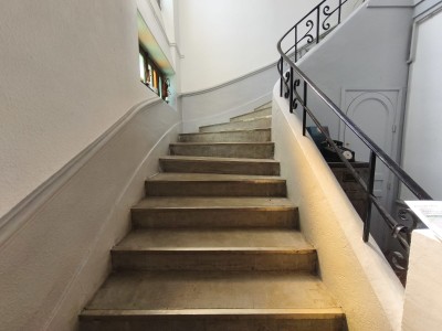 APPARTEMENT T6 A VENDRE - ST ETIENNE LA TERRASSE - 241 m2 - 299 000 &euro;