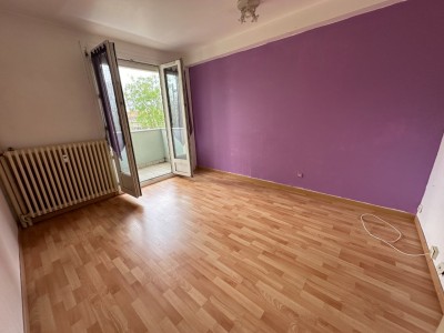 APPARTEMENT T6 - ST ETIENNE VILLEBOEUF - 116.04 m2 - 138000€