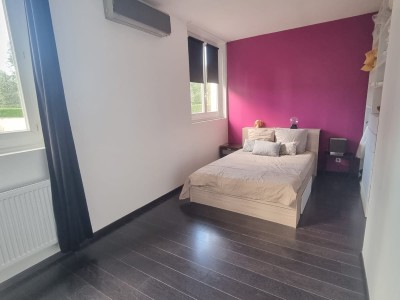 Magnifique appartement F6 de 160m,Piscine,Terrain 300m