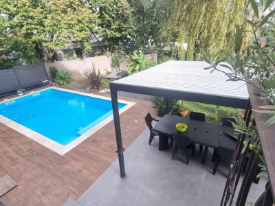 Magnifique appartement F6 de 160m,Piscine,Terrain 300m