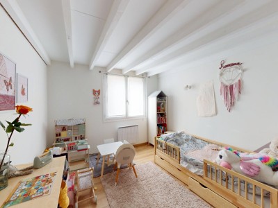 APPARTEMENT T9 A VENDRE - ST ETIENNE CENTRE VILLE - 210 m2 - 277 000 €