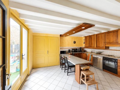 APPARTEMENT T9 A VENDRE - ST ETIENNE CENTRE VILLE - 210 m2 - 289 000 &euro;