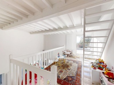 VILLA A VENDRE - AVEIZIEUX - 260 m2 - 649000€
