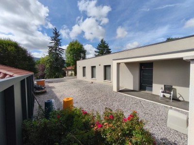 VILLA A VENDRE - ST CHAMOND - 199 m2 - 599 000 €