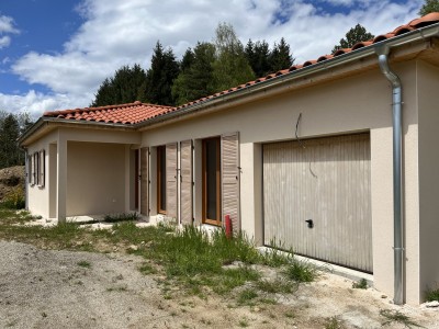 VILLA - ESTIVAREILLES - 99.59 m2 - VENDU