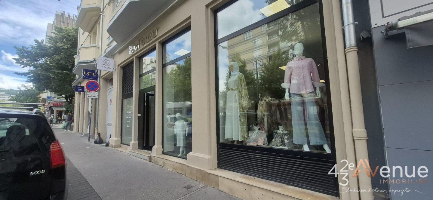 BOUTIQUE A VENDRE - ST ETIENNE BELLEVUE - 82 m2 - 115 000 &euro; 