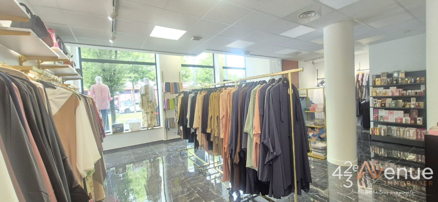 BOUTIQUE A VENDRE - ST ETIENNE BELLEVUE - 82 m2 - 115 000 &euro; 
