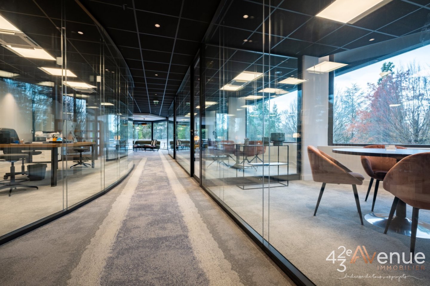Bureaux à louer A LOUER - ST ETIENNE FAURIEL - 327 m2 - 6 500 &euro; HC et HT par mois