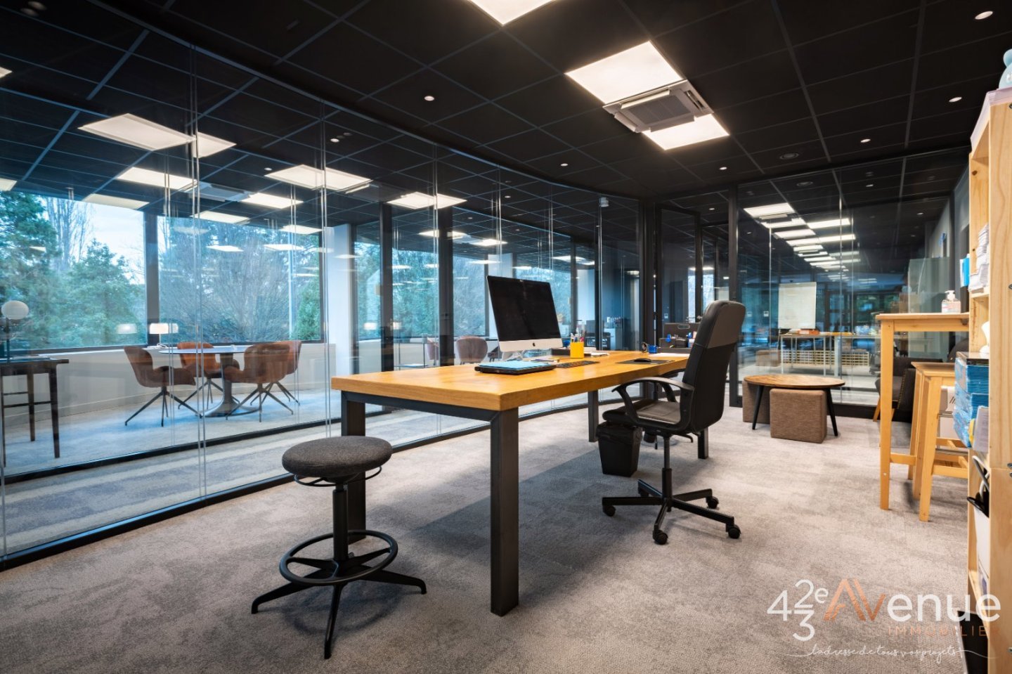 Bureaux à louer A LOUER - ST ETIENNE FAURIEL - 327 m2 - 6 500 &euro; HC et HT par mois
