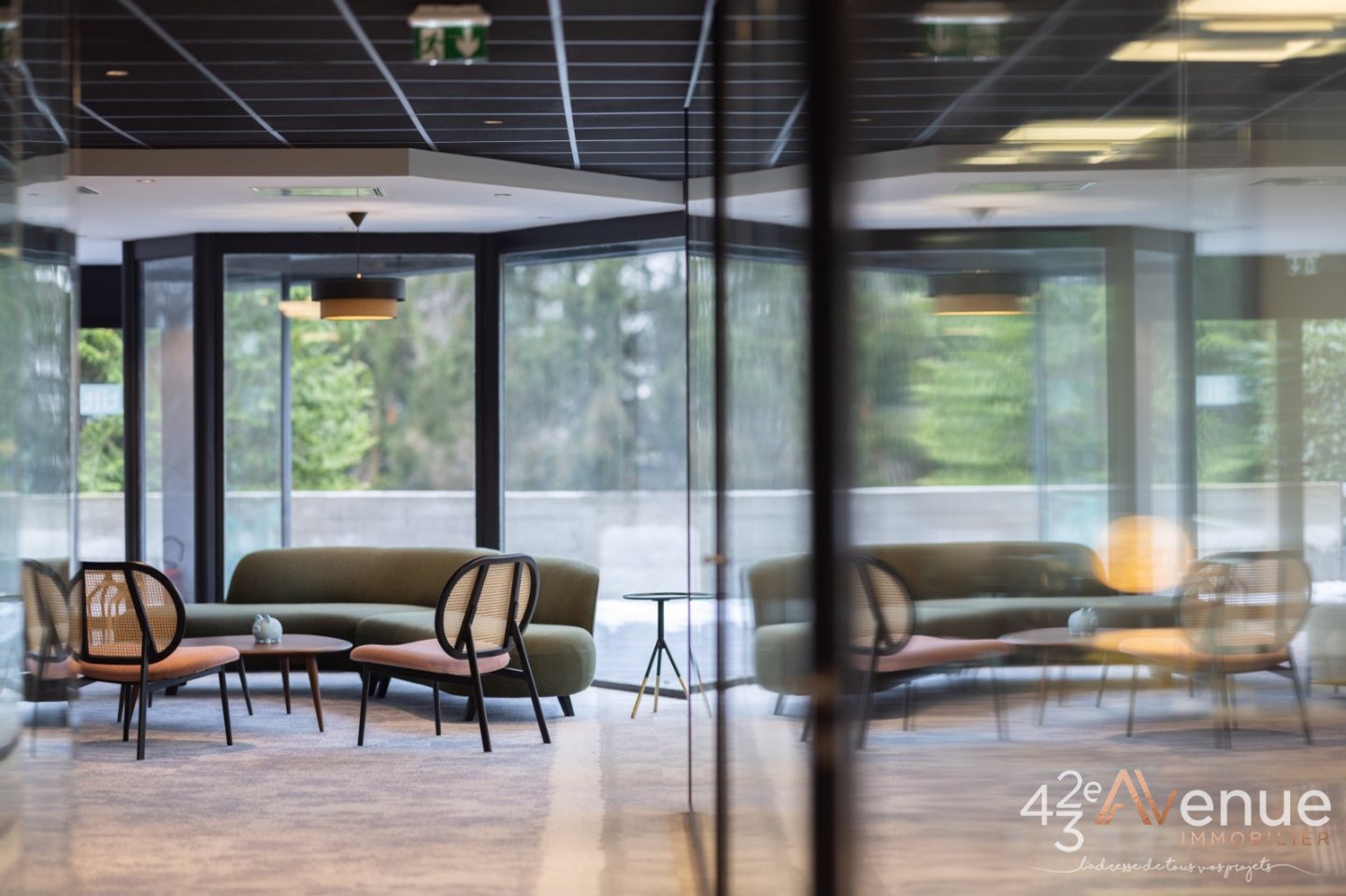 Bureaux à louer A LOUER - ST ETIENNE FAURIEL - 327 m2 - 6 500 &euro; HC et HT par mois