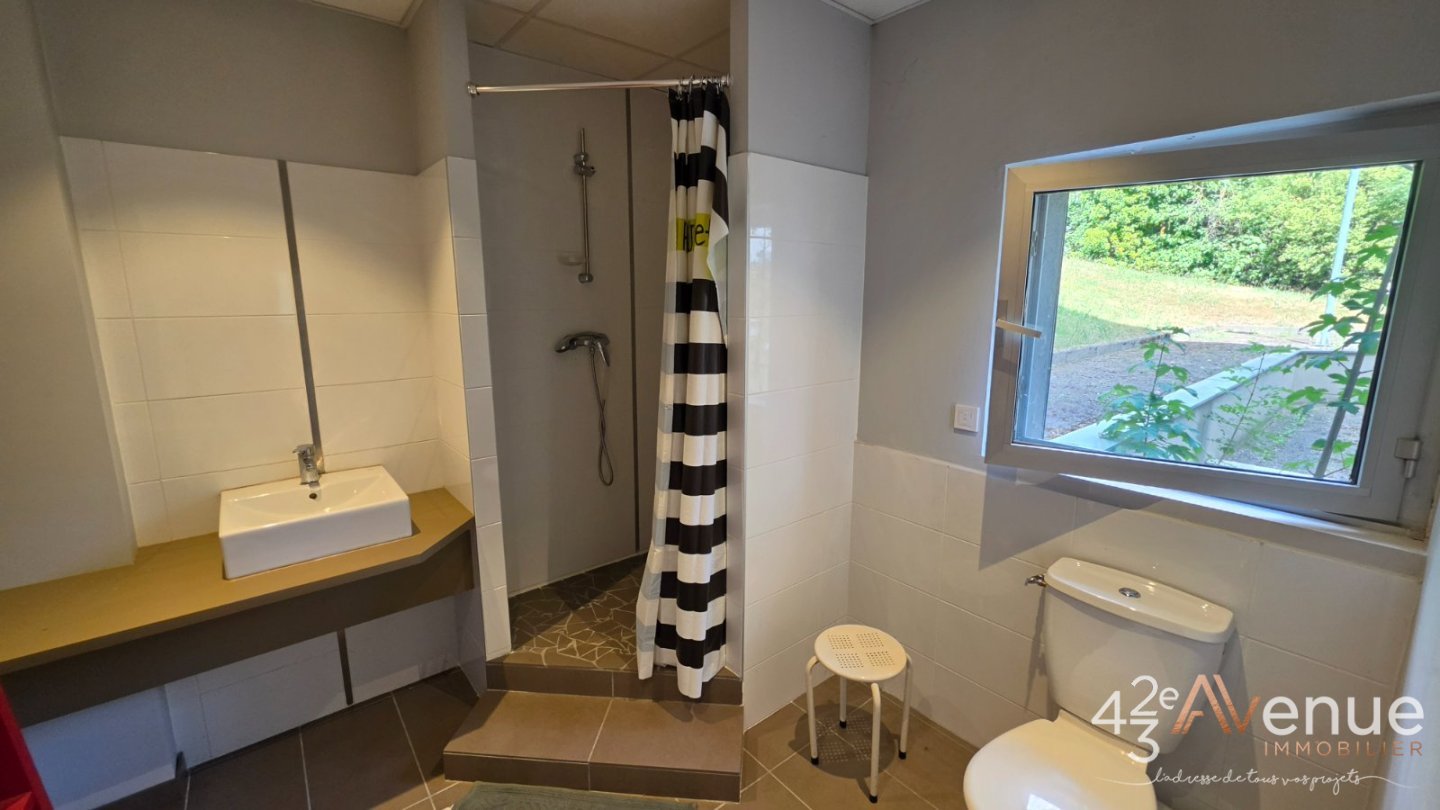 BUREAU A VENDRE - ST ETIENNE LA METARE - 223.6 m2 - 369 000 &euro; 