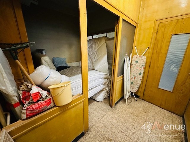 ENTREPOT A LOUER - ST ETIENNE BADOUILLERE - 190 m2 - 600�&euro; HC par mois