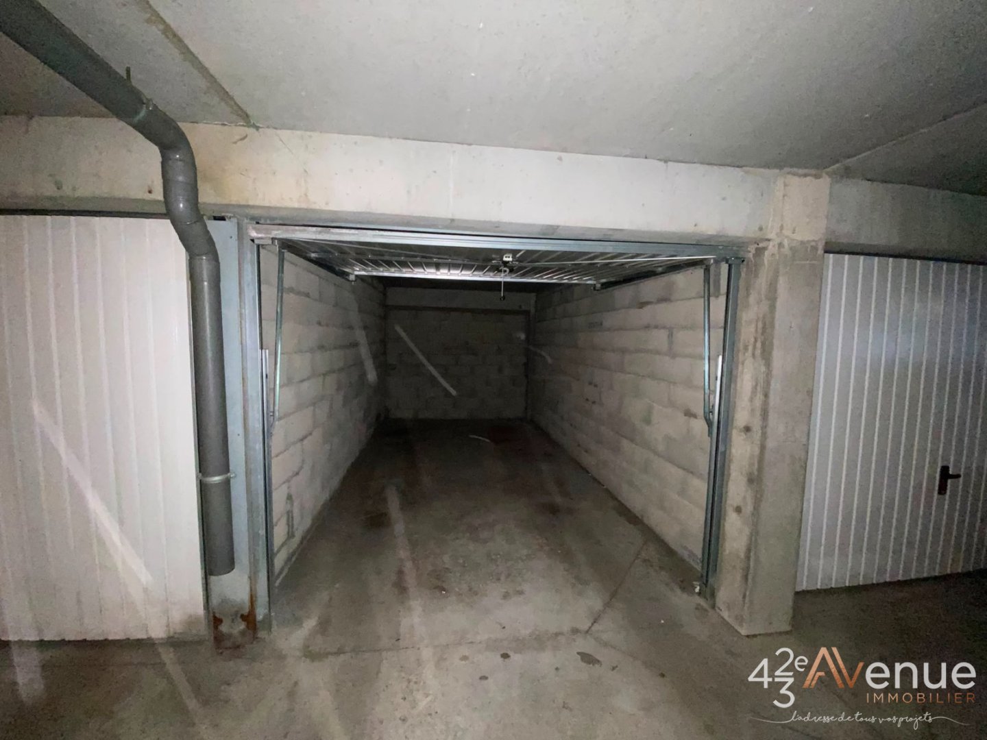 GARAGE A LOUER - ST ETIENNE BELLEVUE/SOLAURE/JOMAYERE - 57 &euro; charges comprises par mois