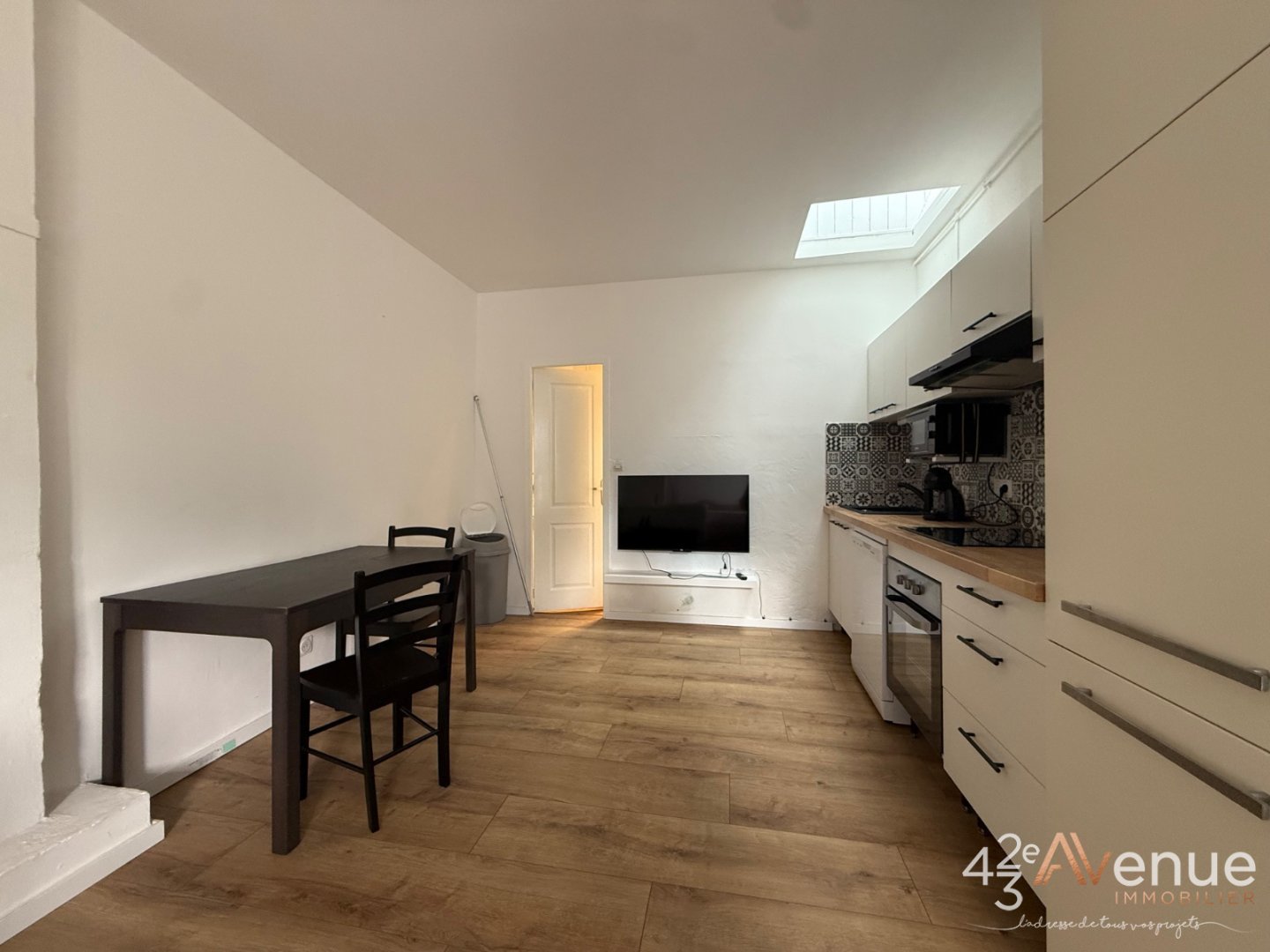 Immeuble de rapport secteur Facultés A VENDRE - ST ETIENNE CENTRE - 131 m2 - 273 000 &euro;