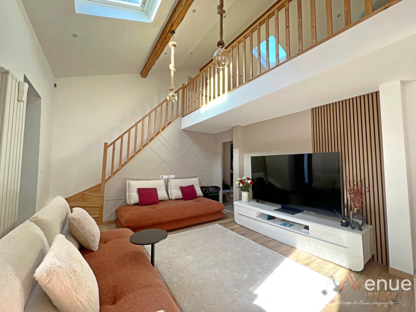 Immeuble de rapport en monopropriété A VENDRE - ST ETIENNE JACQUARD - 169 m2 - 280 000 &euro;