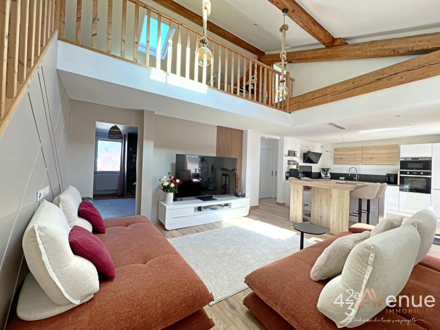 Immeuble de rapport en monopropriété A VENDRE - ST ETIENNE JACQUARD - 169 m2 - 280 000 &euro;