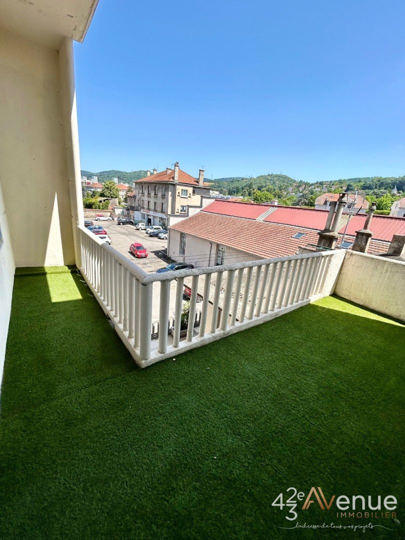 IMMEUBLE A VENDRE - ST ETIENNE SOLAURE - 590 m2 - 650 000 &euro;