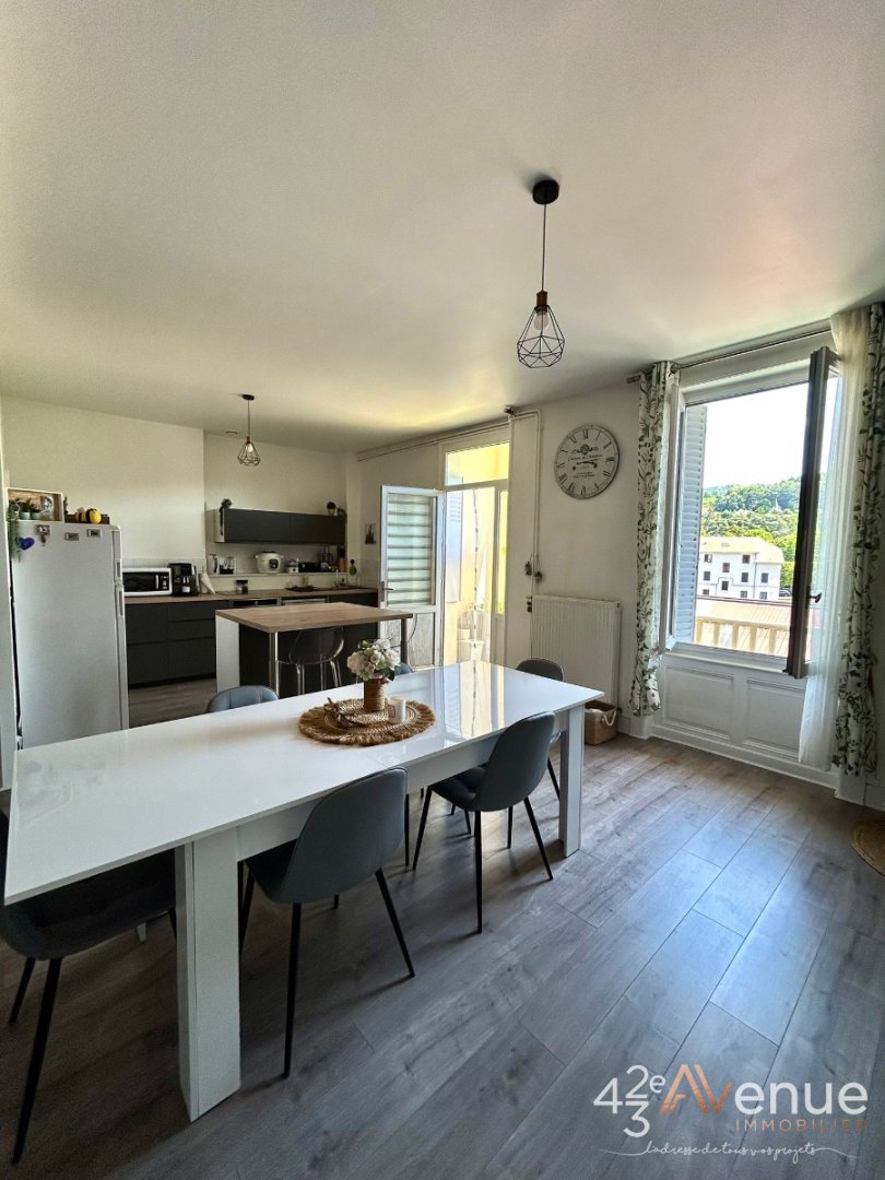 IMMEUBLE A VENDRE - ST ETIENNE SOLAURE - 590 m2 - 650 000 &euro;