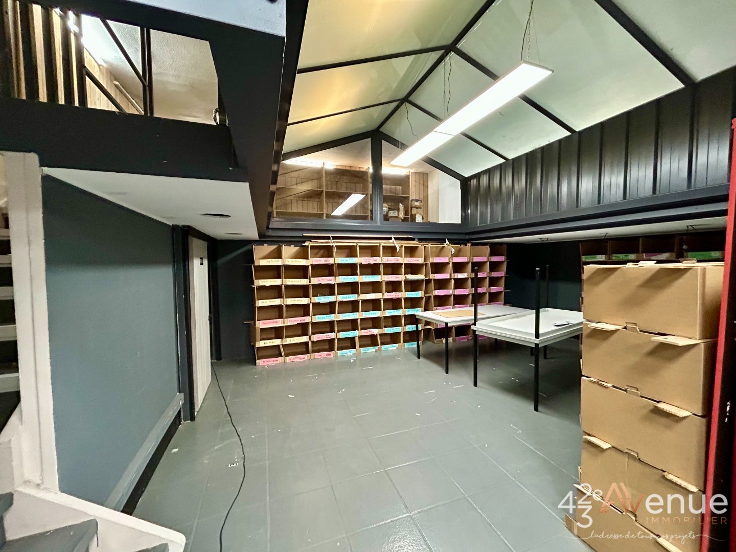 LOCAL COMMERCIAL A LOUER - ST ETIENNE CENTRE VILLE - 130 m2 - 800�&euro; HC par mois