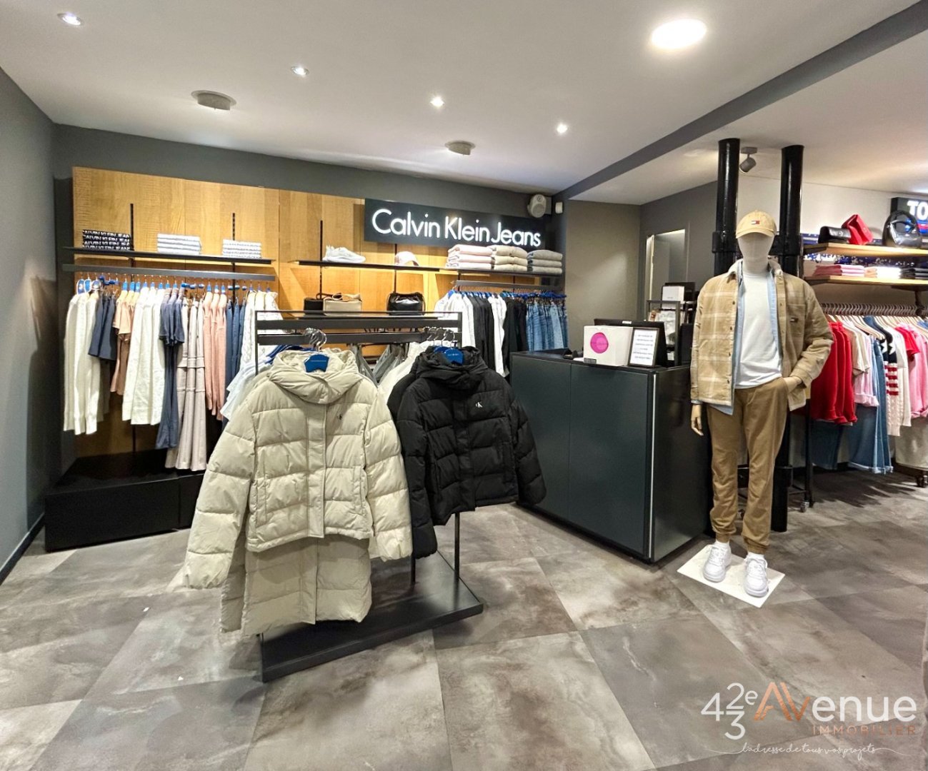 CESSION DE DROIT AU BAIL A VENDRE - ST ETIENNE CENTRE VILLE - 78�000�&euro; 