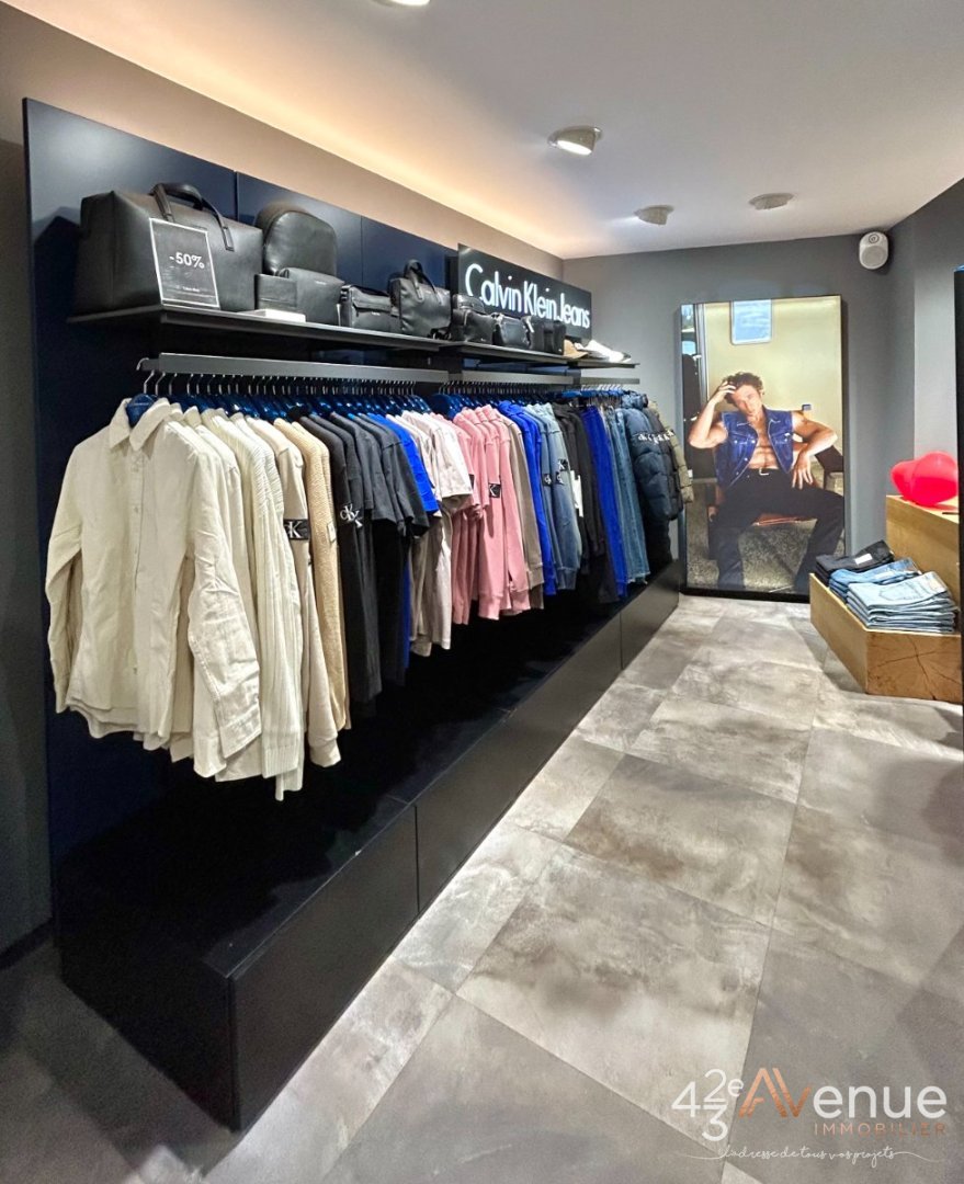 CESSION DE DROIT AU BAIL A VENDRE - ST ETIENNE CENTRE VILLE - 78�000�&euro; 