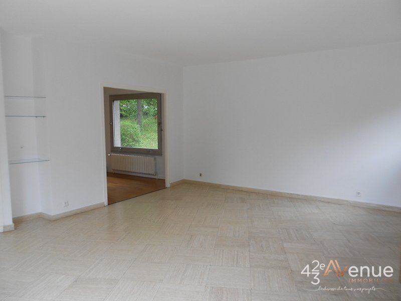MAISON A LOUER - L ETRAT L ORANGERIE - 188.21 m2 - 1 500 &euro; charges comprises par mois