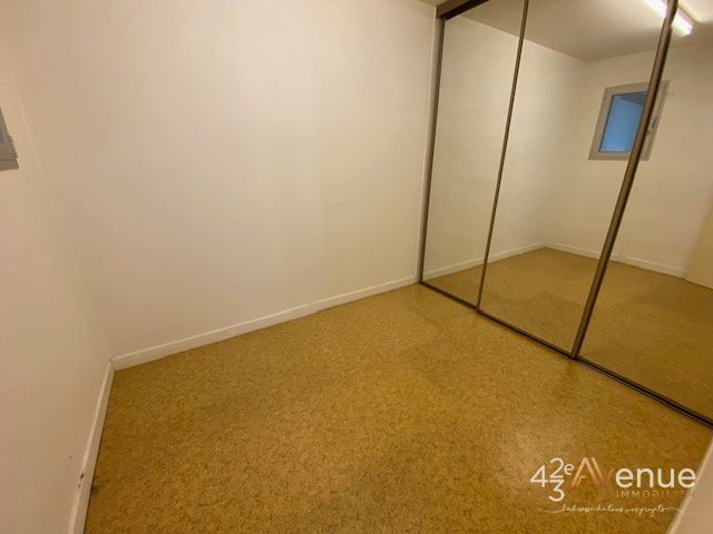 MAISON A LOUER - ST ETIENNE COTE CHAUDE LES MAISONS ROUGES - 143.7 m2 - 999 &euro; charges comprises par mois