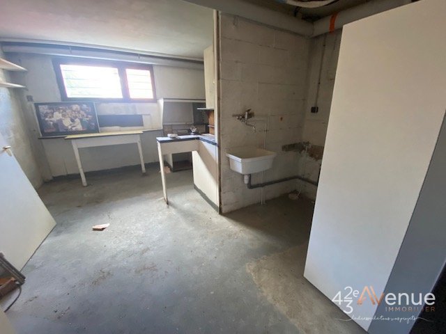 MAISON A LOUER - ST ETIENNE MONTAUD/BEL AIR/BERGSON - 199.33 m2 - 1�500�&euro; charges comprises par mois