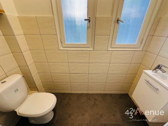 MAISON - ST ETIENNE MONTAUD/BEL AIR/BERGSON - 199.33 m2 - LOU&Eacute;