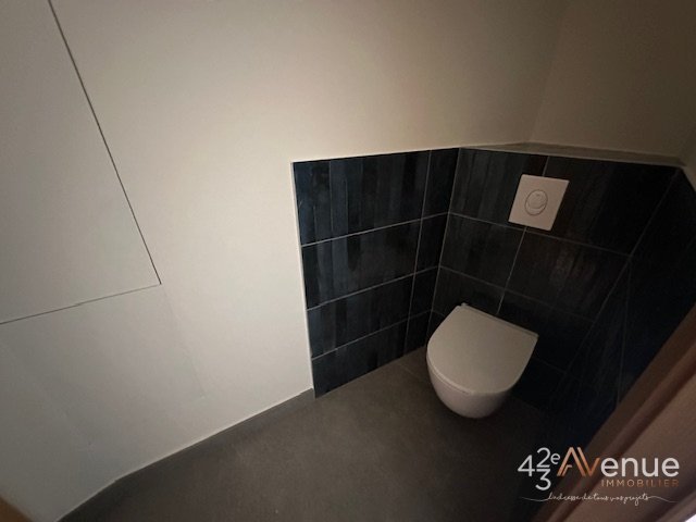 MAISON A LOUER - ST ETIENNE ZENITH/MEONS/LE SOLEIL - 100.85 m2 - 1 000 &euro; charges comprises par mois