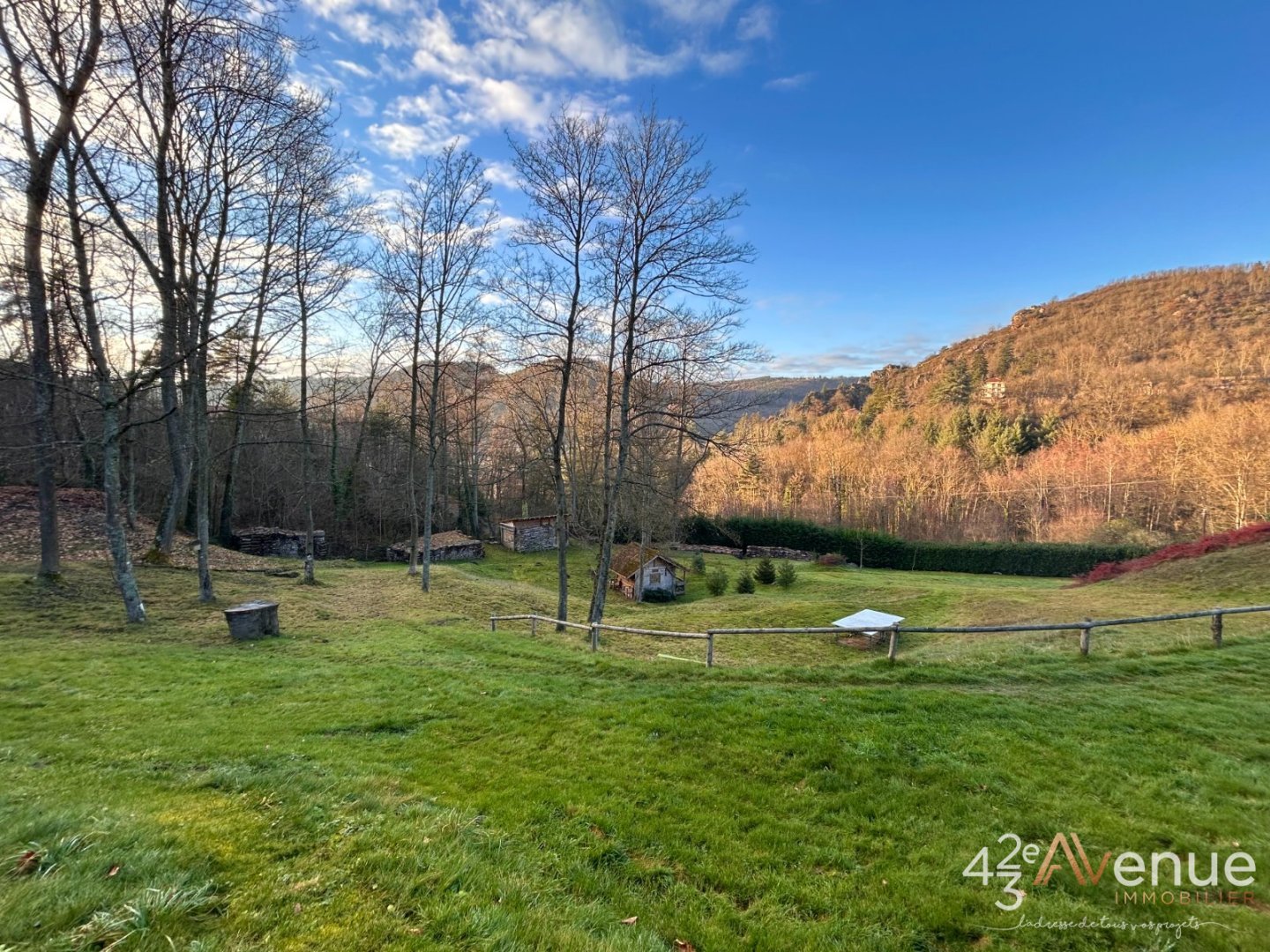 MAISON A VENDRE - AUREC SUR LOIRE - 207.87 m2 - 374�000�&euro;