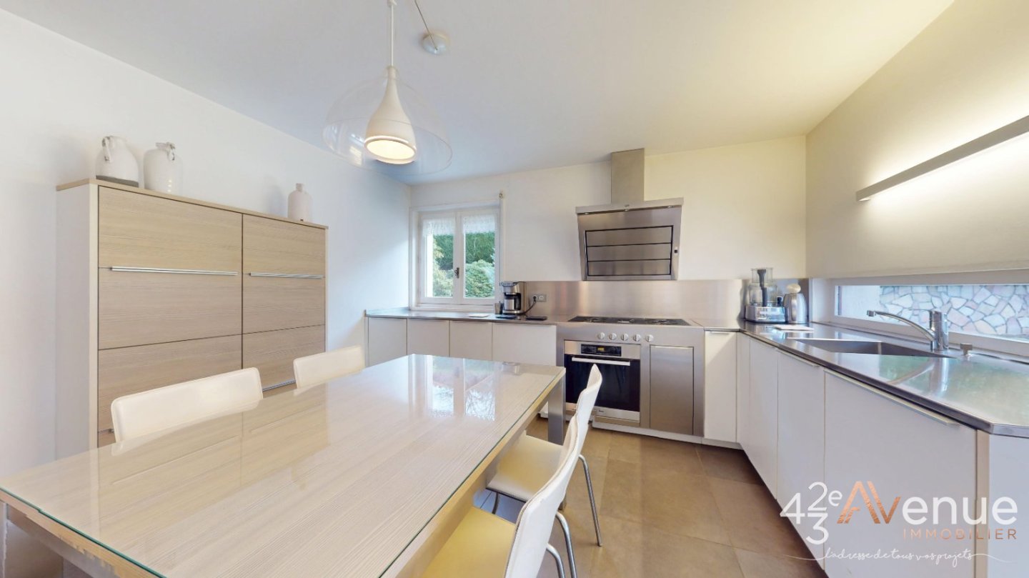 MAISON A VENDRE - AUREC SUR LOIRE - 207.87 m2 - 374�000�&euro;