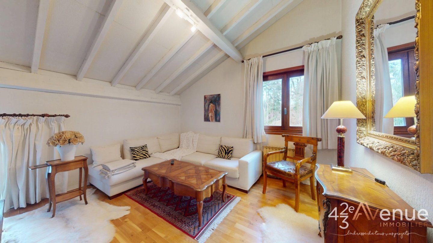 MAISON A VENDRE - AUREC SUR LOIRE - 207.87 m2 - 374�000�&euro;