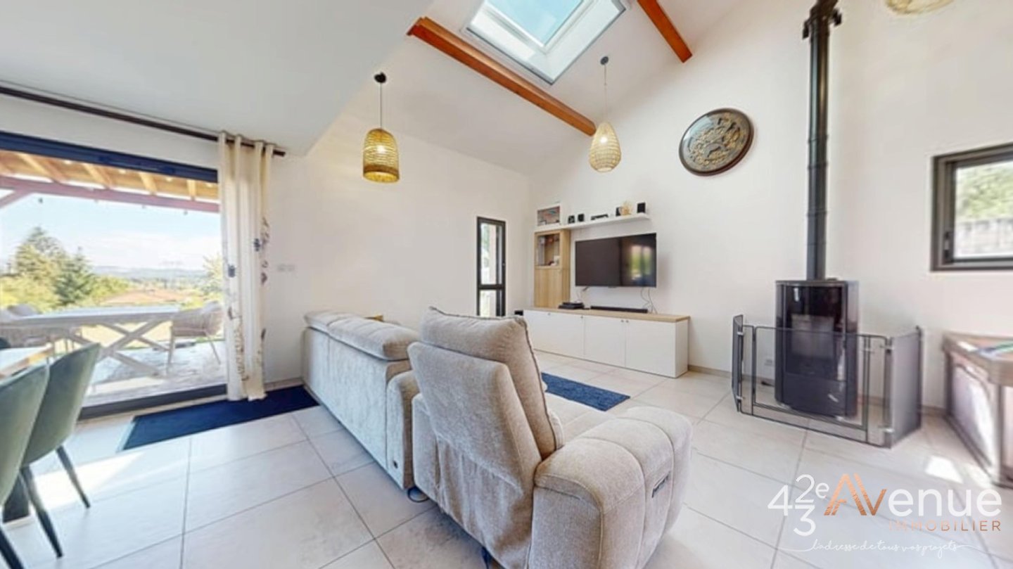 MAISON A VENDRE - BEAUZAC - 180 m2 - 447 000 &euro;