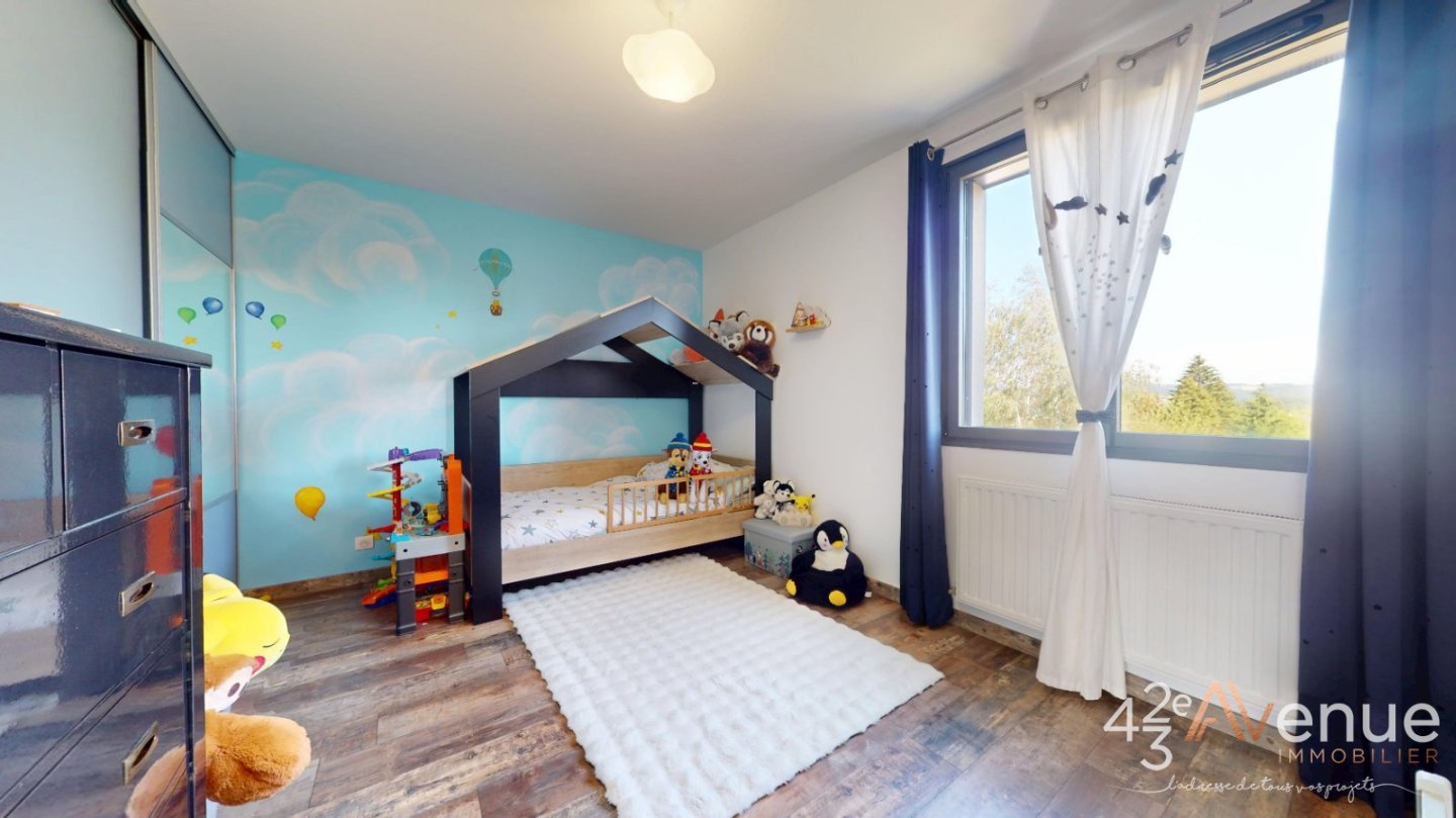 MAISON A VENDRE - BEAUZAC - 180 m2 - 447 000 &euro;