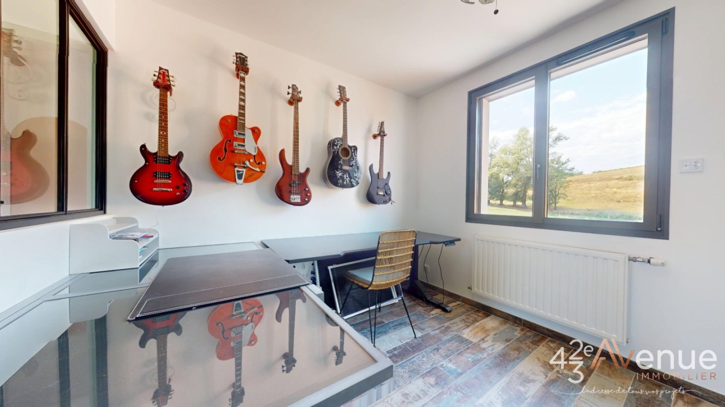 MAISON A VENDRE - BEAUZAC - 180 m2 - 447 000 &euro;