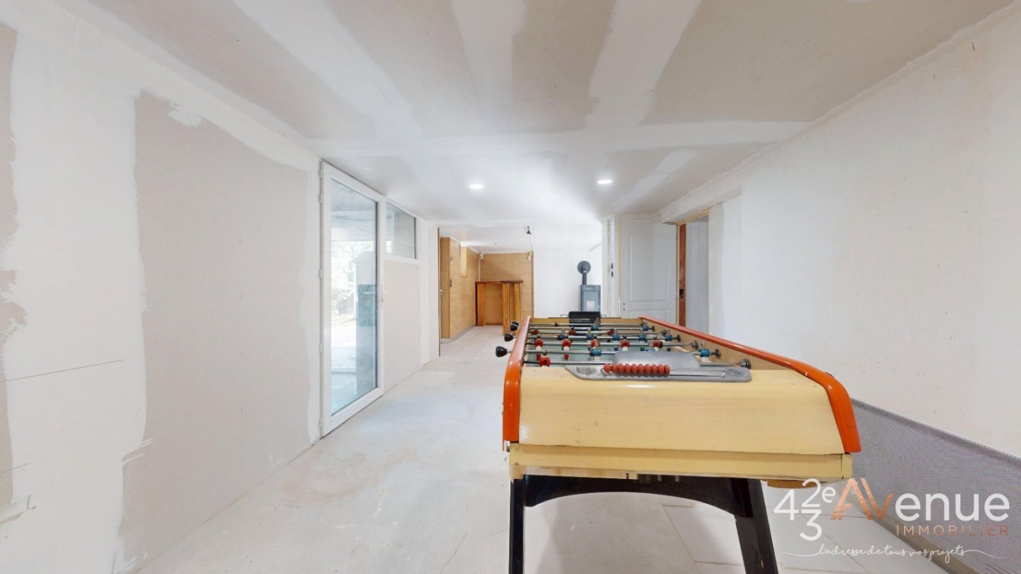 Maison individuelle A VENDRE - BEAUZAC - 163.2 m2 - 127 000 &euro;