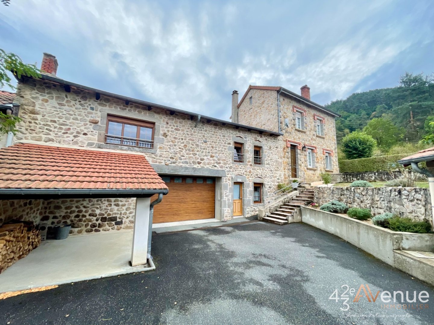 MAISON A VENDRE - BEAUZAC - 160 m2 - 180 000 &euro;