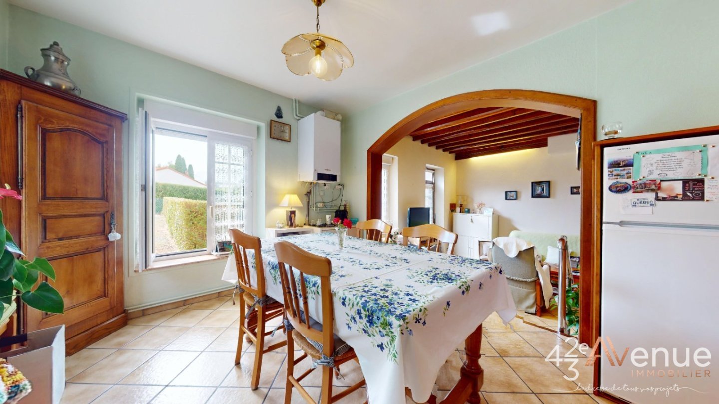 MAISON A VENDRE - BEAUZAC - 160 m2 - 180 000 &euro;