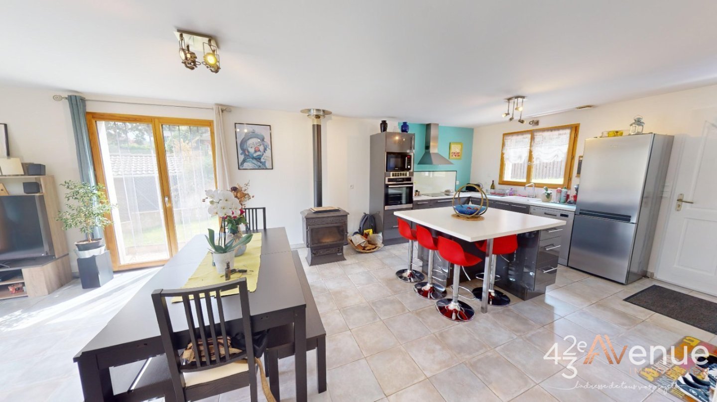 MAISON - CHAMBLES - 92 m2 - VENDU