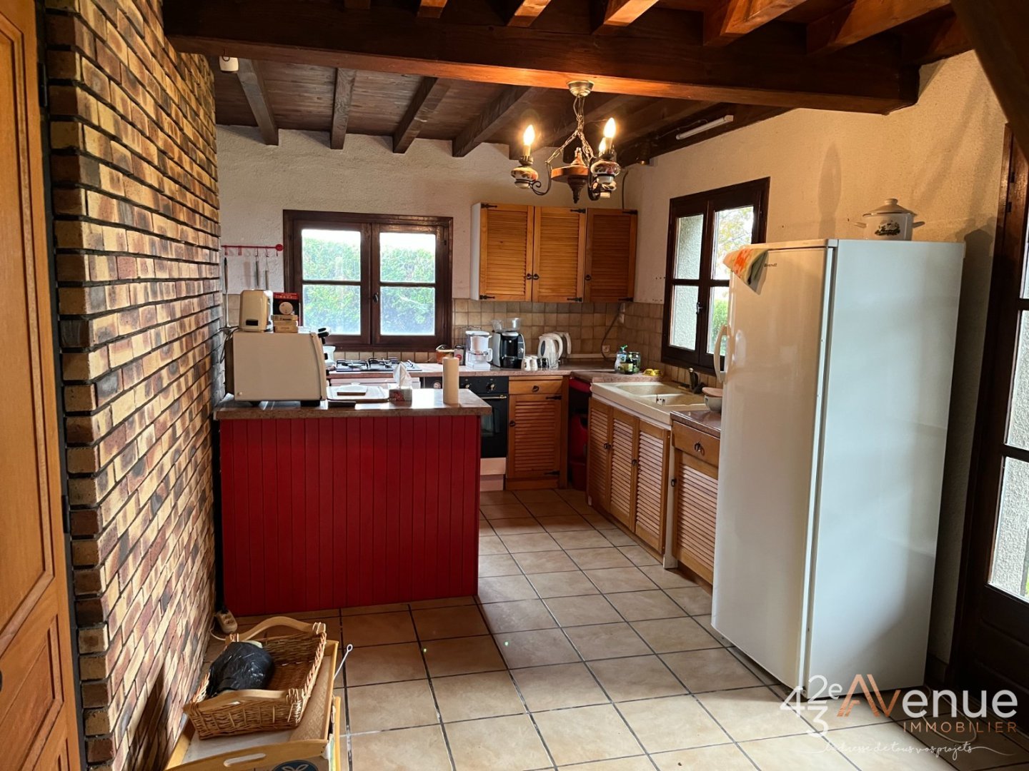 MAISON A VENDRE - CHEVRIERES - 121 m2 - 241 500 &euro;