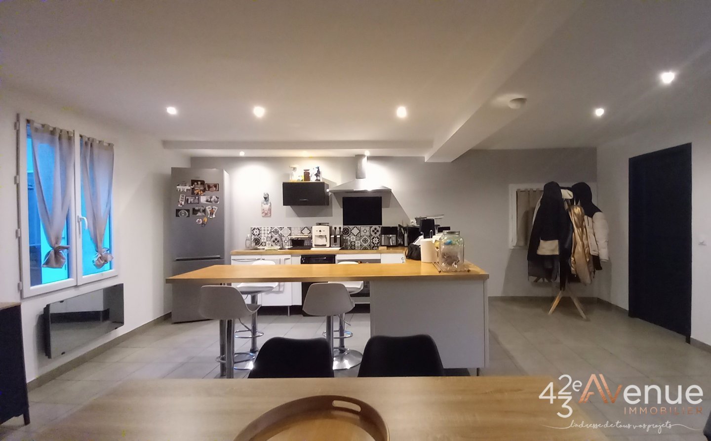 MAISON DE VILLAGE A VENDRE - GENILAC - 68.8 m2 - 195�000�&euro;