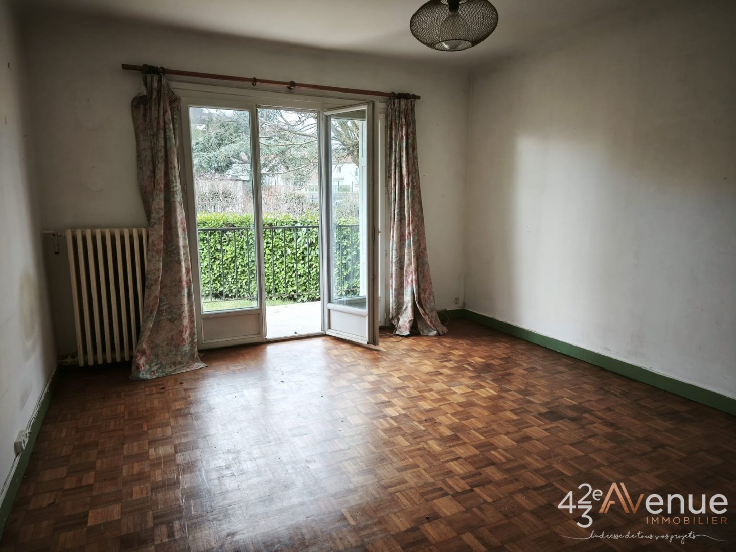 MAISON A VENDRE - L ETRAT - 141 m2 - 270�000�&euro;