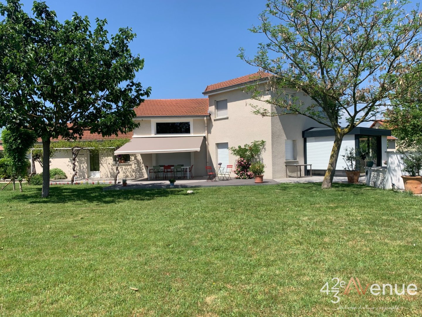 MAISON A VENDRE - L HOPITAL LE GRAND - 208.66 m2 - 439 000 &euro;