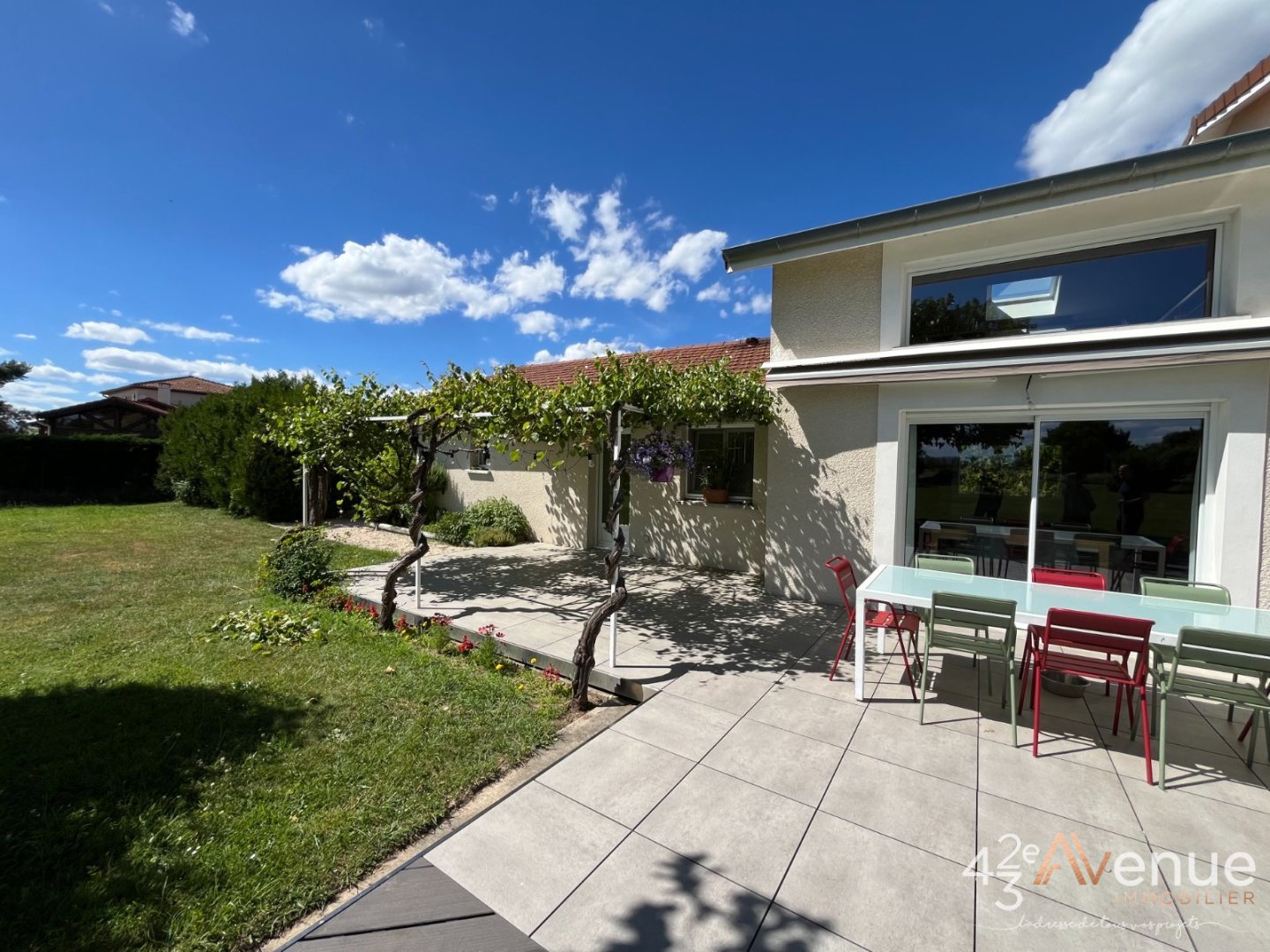 MAISON A VENDRE - L HOPITAL LE GRAND - 208.66 m2 - 439 000 &euro;
