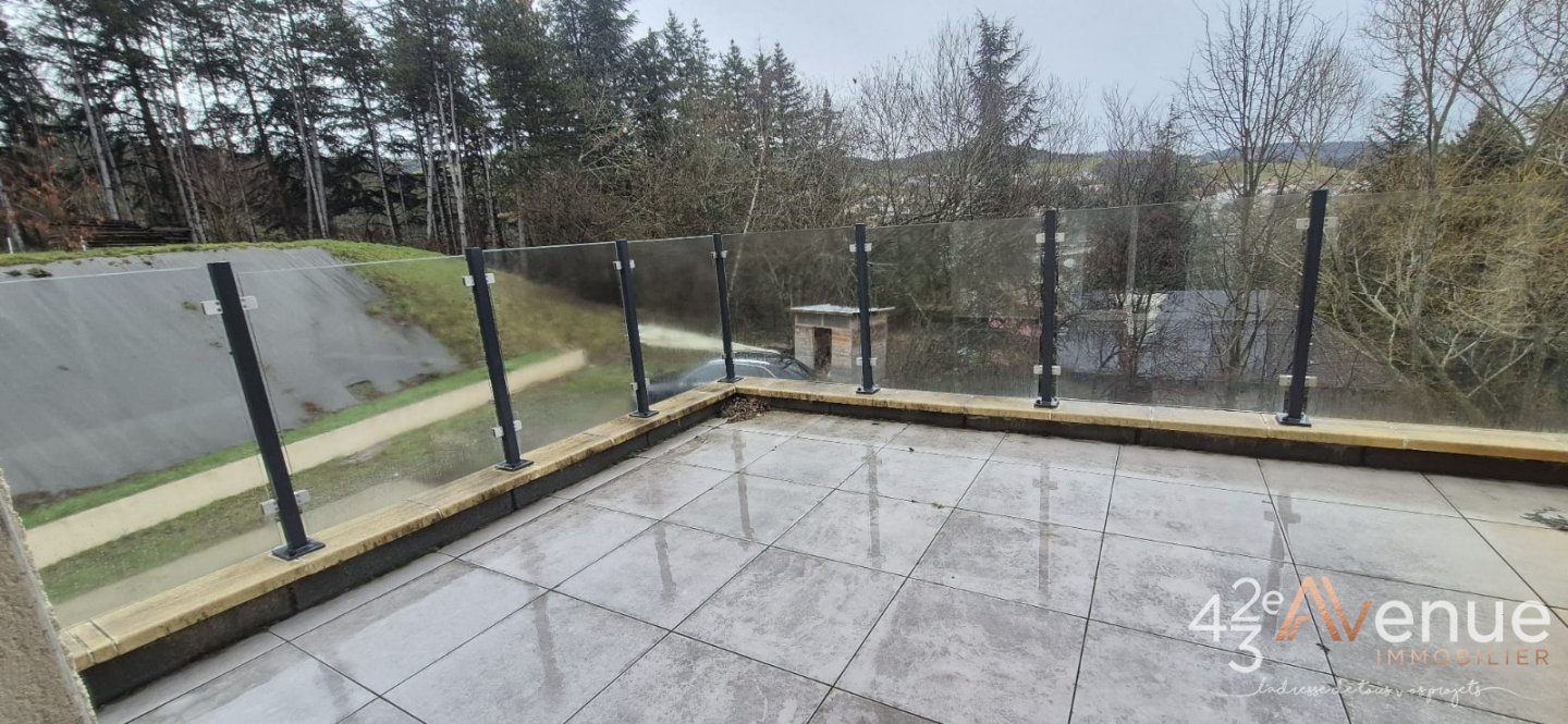 MAISON A VENDRE - LA RICAMARIE - 126 m2 - 245�000�&euro;