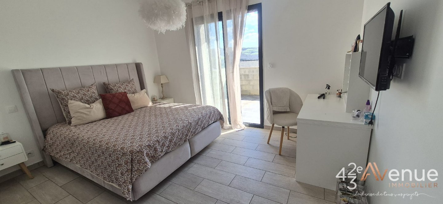 MAISON A VENDRE - LA RICAMARIE - 128 m2 - 341 000 &euro;