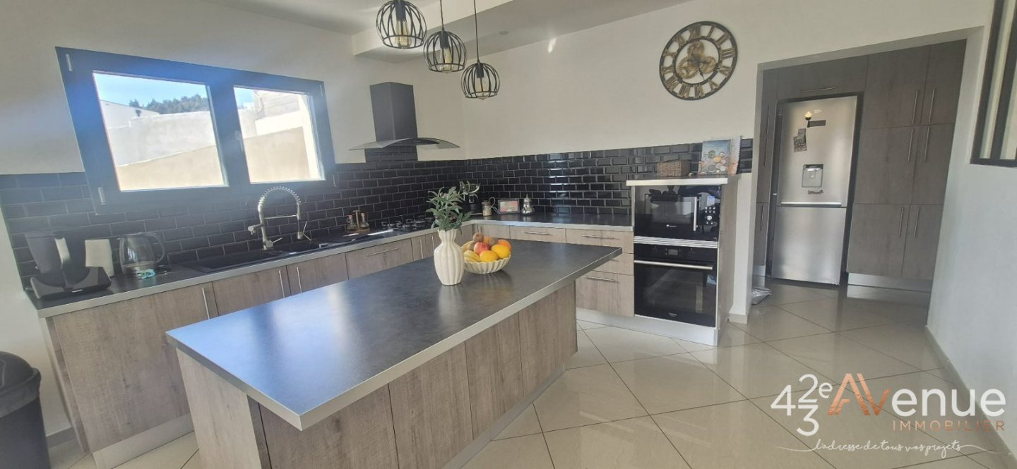 MAISON A VENDRE - LA RICAMARIE - 128 m2 - 341 000 &euro;